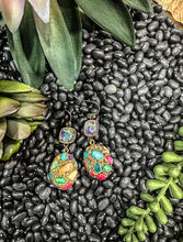 Load image into Gallery viewer, The Ariaa Earrings