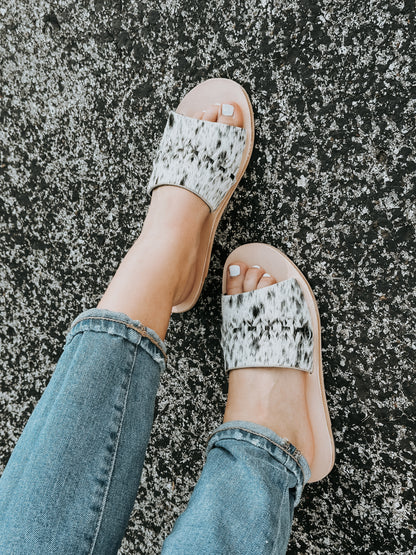 The Nadia Woven Salt & Pepper Sandal