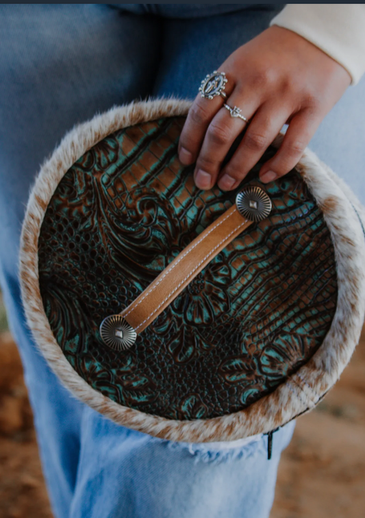 Choctaw Round Make-Up Bag